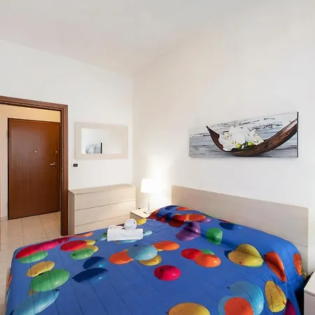Nel Palazzo Del Sole * 사보나