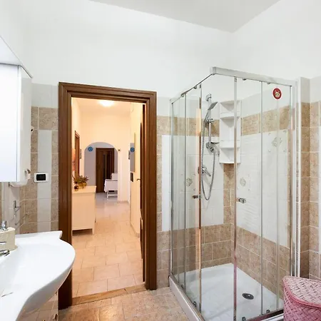 Nel Palazzo Del Sole 아파트 사보나