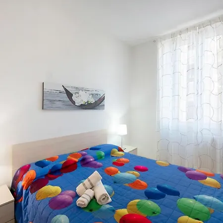 Nel Palazzo Del Sole *